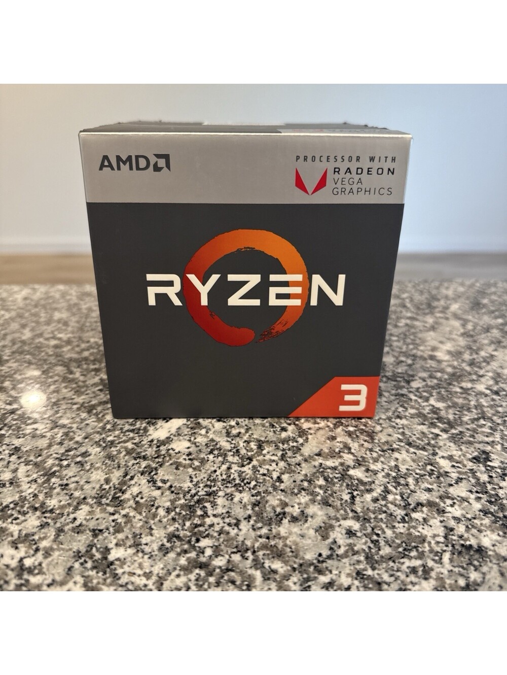 AMD Ryzen 3 2200G 3.50 GHz Quad-Core (YD2200C5FBBOX) Processor